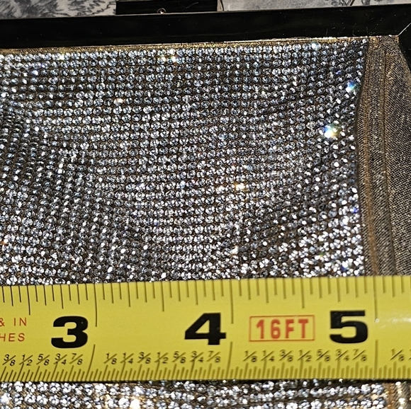 NWT Gold Rhinestone Evening Clutch Black Frame Chain Strap Sparkly Prom Wedding - Picture 8 of 12